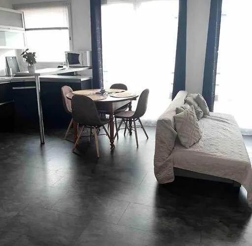 Appartement Cosy Goussainville - Aeroport Cdg, Parc Des Expositions Villepinte, Asterix, Mer Des Sables, Aeroville, O Parinor